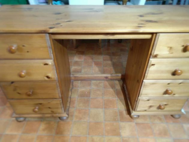 Furniture painting - table - before