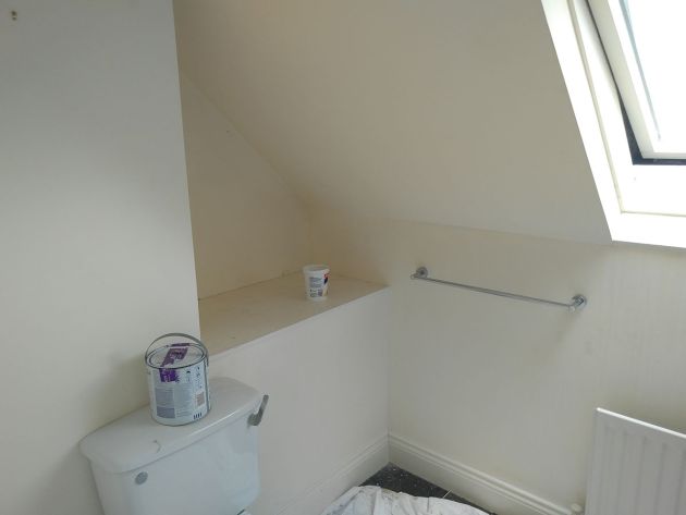 Interior painting - bathroom - before